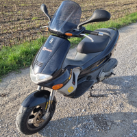 Gilera runner 180