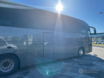 🚌 AUTOBUS TURISTICO