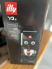 Illy macchina capsule Y3.3 nuova BIANCA