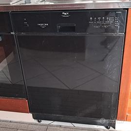 Lavastoviglie Electrolux 