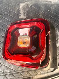 Fanale  stop Jeep Renegade sinistro LED