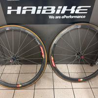 Ruote zipp in carbonio