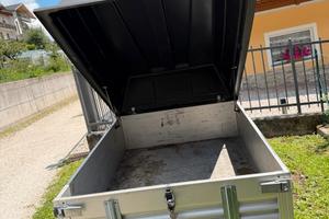 Rimorchio per auto