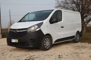 Opel Vivaro 1.6 Biturbo anno 2015 ben tenuto