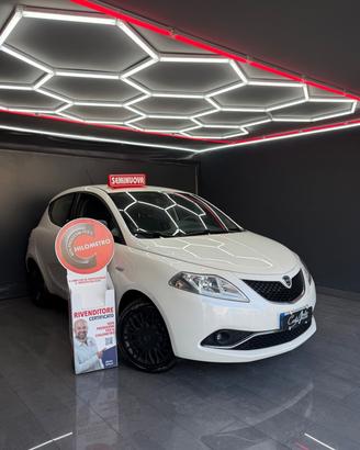 Lancia Ypsilon 1.2 Benzina Gold 44000 KM