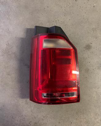 Fanale POST SX TRANSPORTER T6