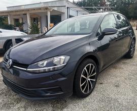 VOLKSWAGEN Golf 1.6 TDI 115CV 5p. Highline BMT
