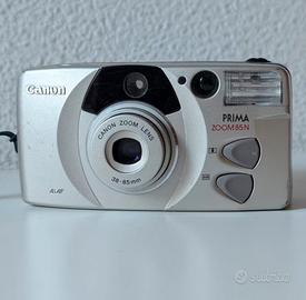 Macchina fotografica vintage Canon Prima zoom 85n