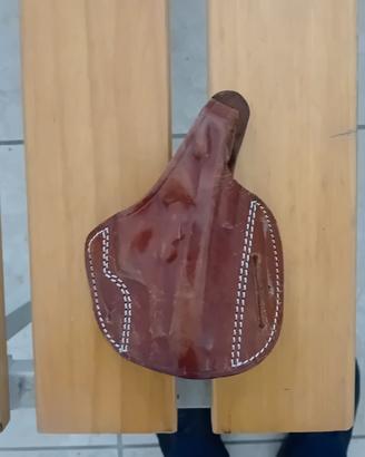 fondina per pistola beretta