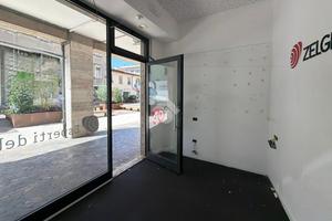 NEGOZIO A ROVERETO