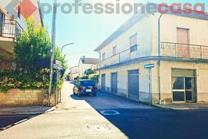 Negozio Aquino [Cod. rif 3265861VCG]