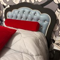 Letto nero opaco  singolo in legno