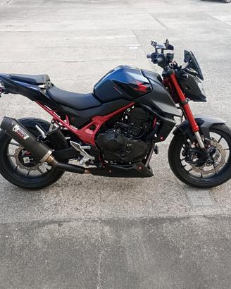 Hornet 750 CB