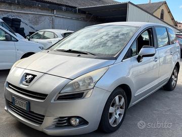 Peugeot 5008 2.0 HDi 150cv - 2010 7 posti