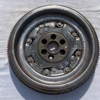 Volano Bimassa VW Golf 7 DSG