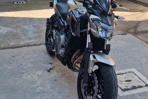  Kawasaki Z650