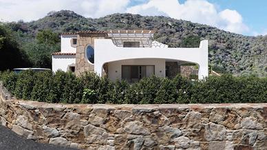 Raffinata villa con splendida vista mare