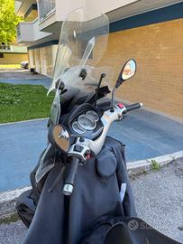 Piaggio MP3 300 (2011) - Solo 25.000 km -