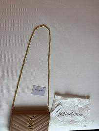 Borsetta. Yves Saint Laurent