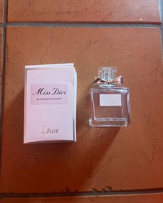 Profumo dior ( per femmine )