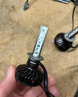 Philips Ultinon Pro9100 LED lampadine 2x H1