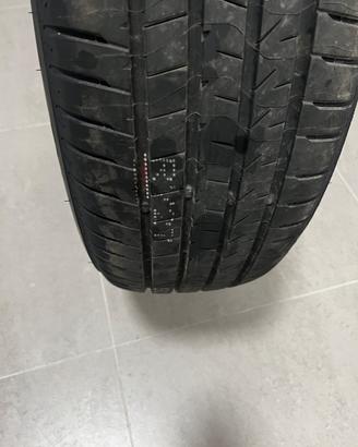Gomme Bridgestone 4 nuove