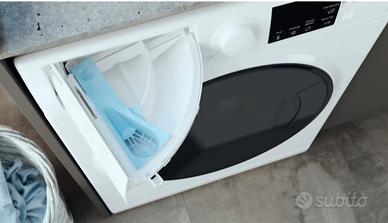 lavatrice hotpoint 7kg salvaspazio 