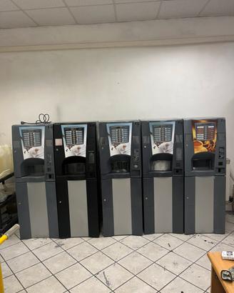 Distributore automatico caffe 1000€