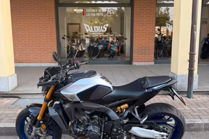 Yamaha MT-09 SP A 6.000€ OPERAZIONE 50%