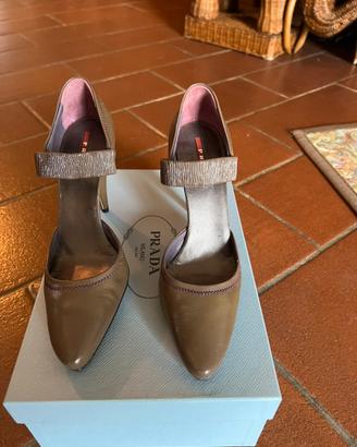 Décolleté di Prada nr.38 in vernice