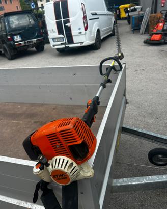 Tagliasiepi multifunzione stihl