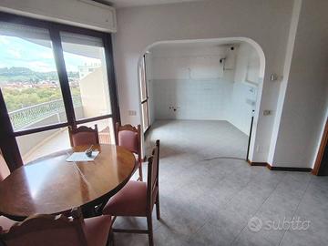 Appartamento di 108 m² con 3 locali e box auto dop
