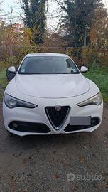 Alfa Romeo Stelvio 2.2 JTD 210 CV AT8 Q4 Executive