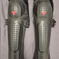 Dainese ginocchiere protezioni bici mtb dh downhil