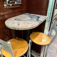 Due buffet alti in Marmo