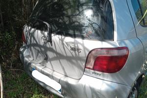 TOYOTA YARIS 1.0 5P SOL