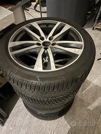 Gomme piu cerchi originali Audi anno 2024