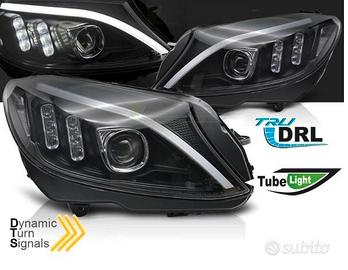 Fari Anteriori Led Mercedes Classe C W205 DINAMICI