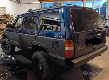 Jeep Cherokee XJ Classic 