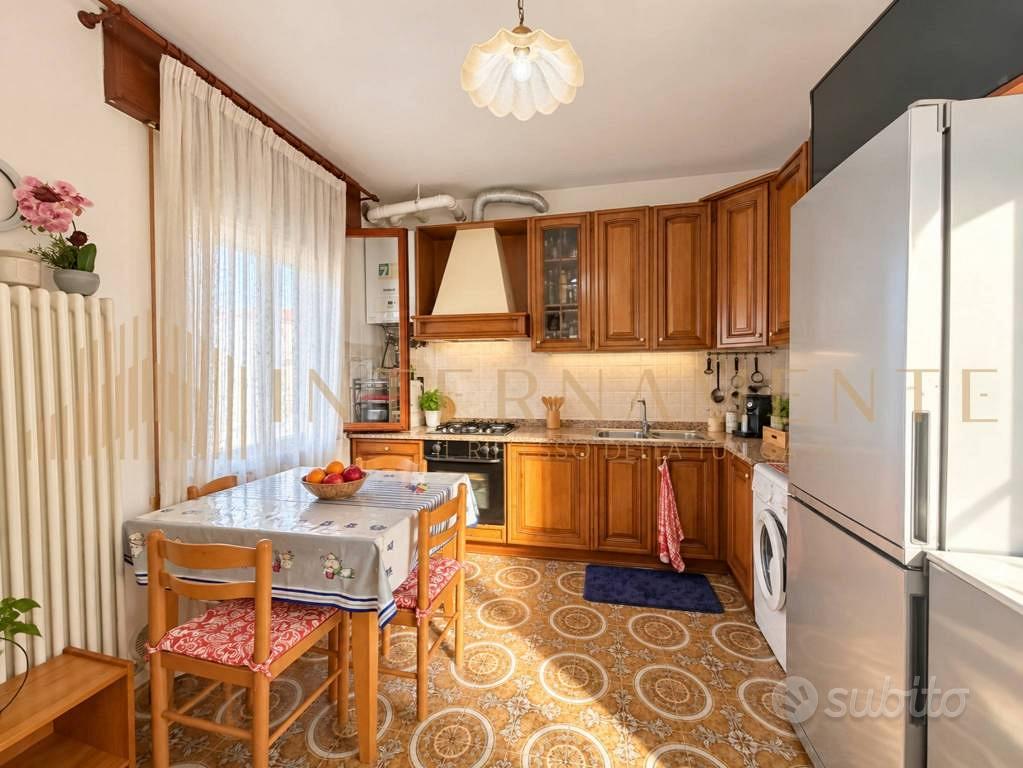 Appartamento – Padova, Stanga - Vista 2
