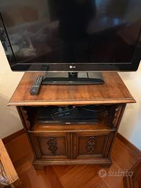 Mobile antico da televisione