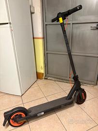 Monopattino elettrico Xiaomi 4 Go