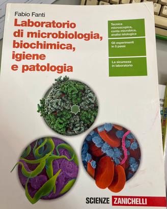 Laboratorio di microbiologia biochimica igiene e p