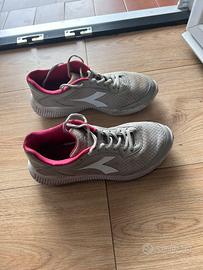 Sneakers da donna Diadora, taglia 39