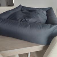 Cuccia cani / gatti idrorepellente € 40,00