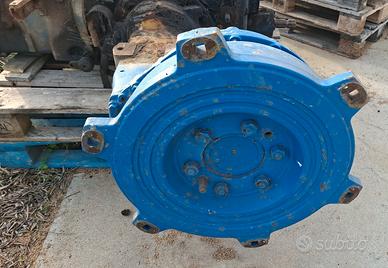 Flangia ruota trattore con semiasse Landini