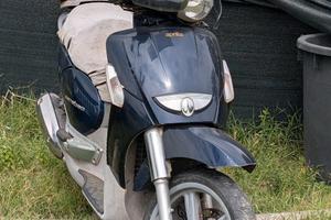 Aprilia Scarabeo 250 - 2009