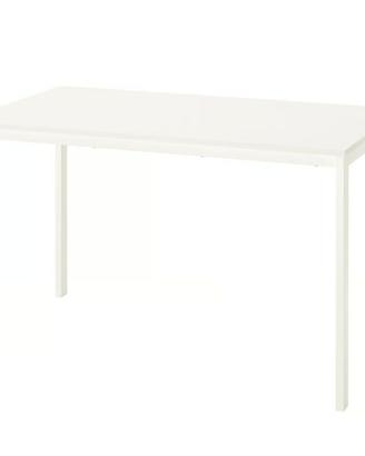 Tavolo bianco