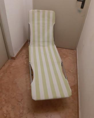 Lettino spiaggina apribile vintage.