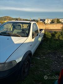 Fiat strada 1.9 Turbodiesel